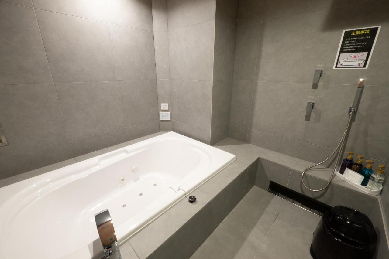 Hotel Rplus日高 (Adults Only) Hidaka  Экстерьер фото