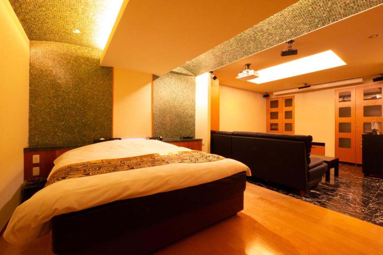 Hotel Rplus日高 (Adults Only) Hidaka  Экстерьер фото