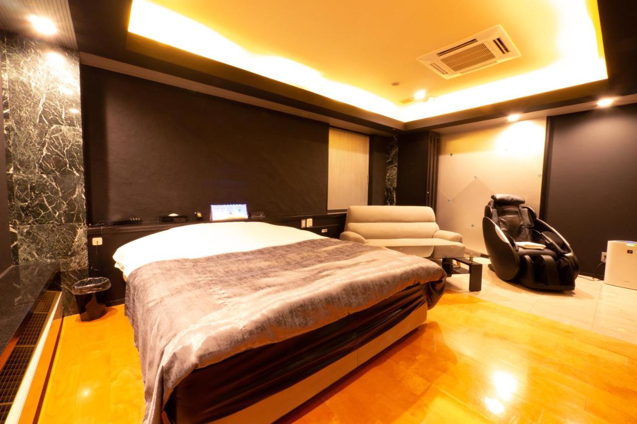 Hotel Rplus日高 (Adults Only) Hidaka  Экстерьер фото