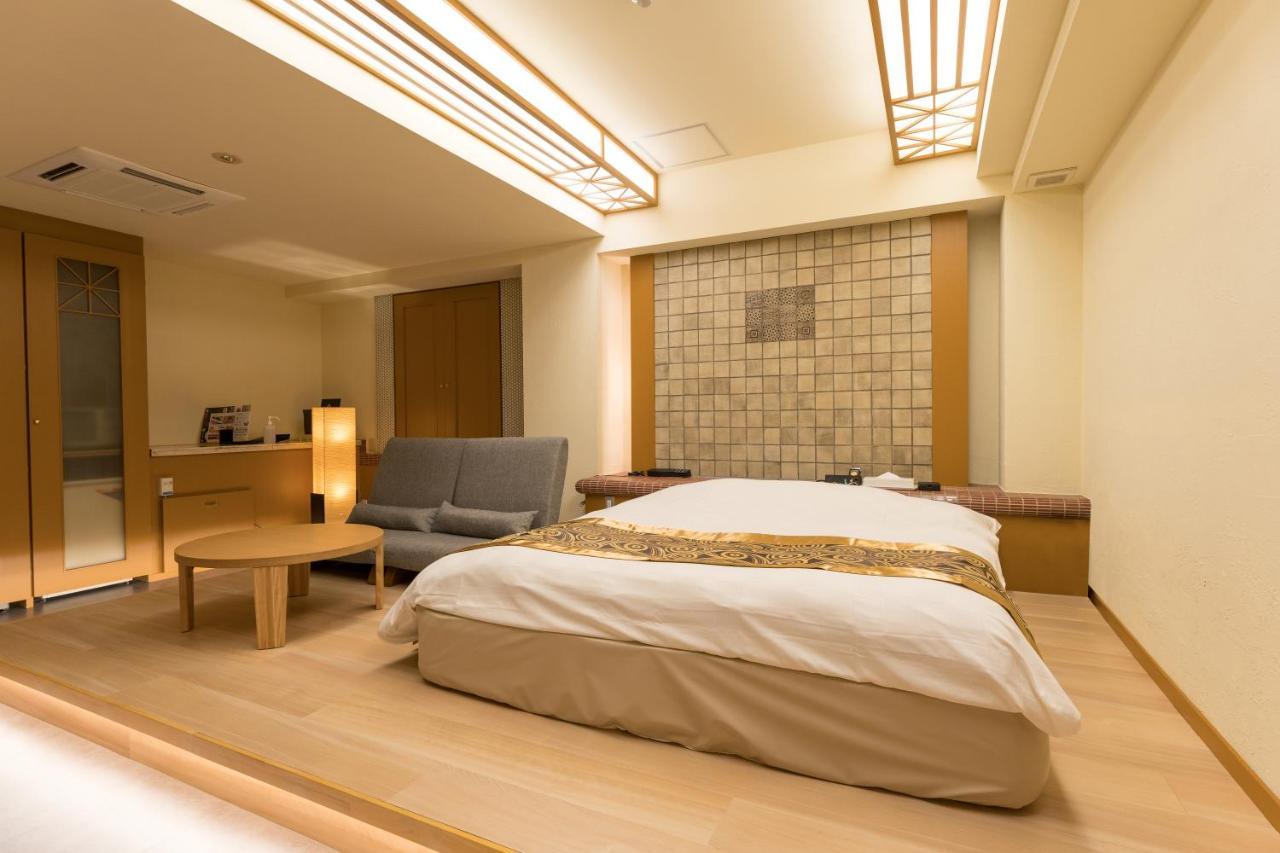 Hotel Rplus日高 (Adults Only) Hidaka  Экстерьер фото